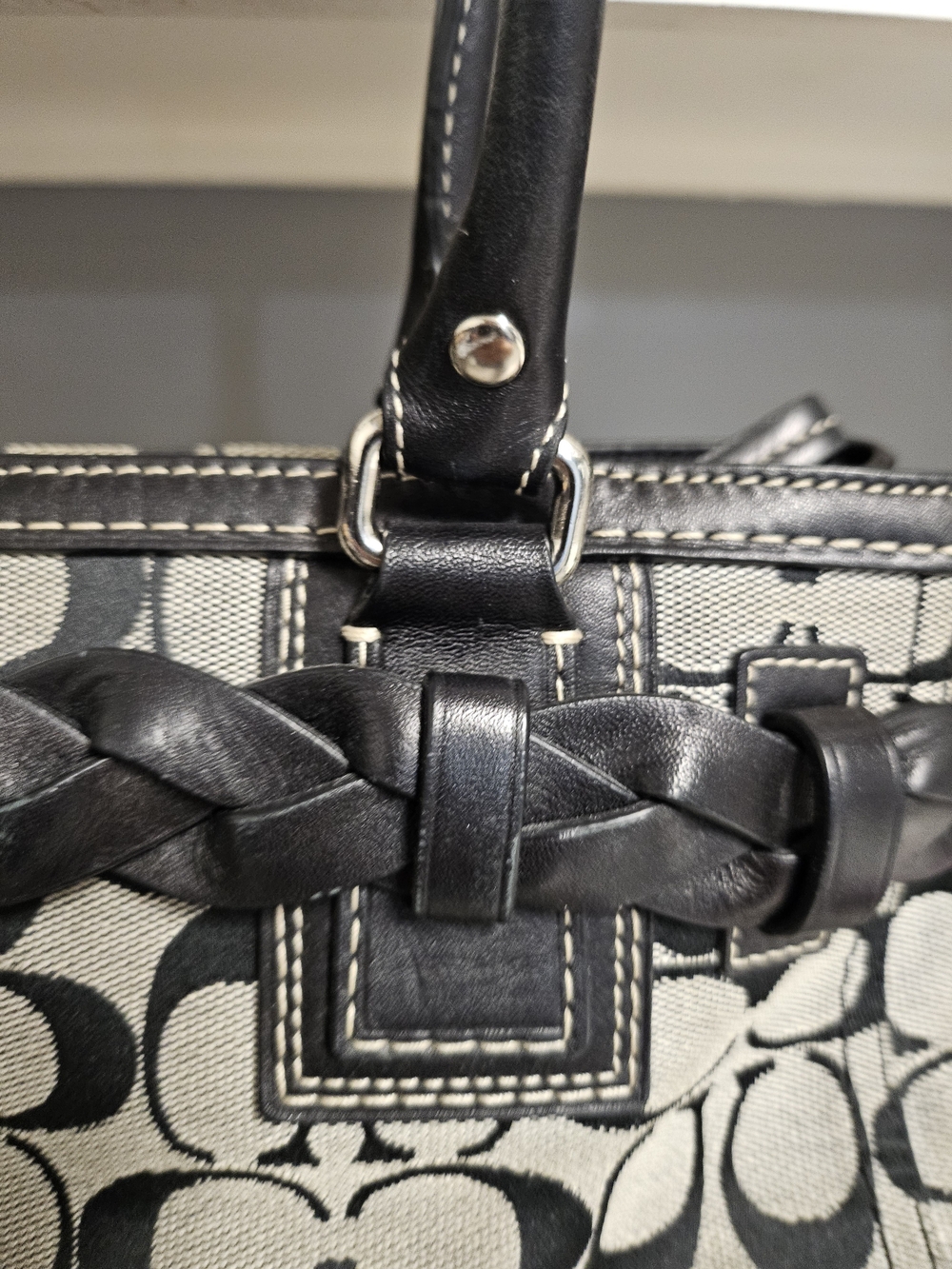 Coach Hampton Signature Handbag Model F13065 - Picture 10 of 14